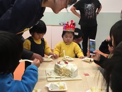 -小门牙好性格托育(北外滩中心)