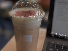 焦糖奶盖拿铁-麦隆咖啡(北大店)