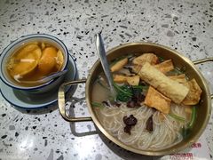 -雙冲柳州螺蛳粉&酸嘢&桂林米粉(簋街店)