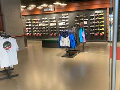 -耐克(恒隆广场店)