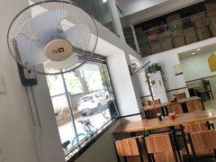 -草桥清真牛肉锅贴扁食店
