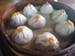 蟹粉小笼包-忆秦园小笼包(惠山古镇总店)