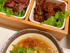 -汤宴·参须肚包鸡(南京路店)