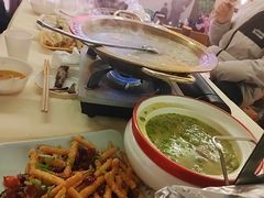 -霄汉牛三鲜湖北砂锅菜(万松园2店)