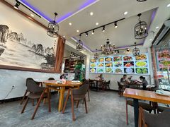 -梁姐啤酒鱼(兴坪古镇店)