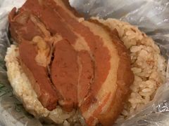 -梁阿婆廿年老牌扣肉糯米饭