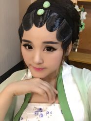 -盘子女人坊古装写真摄影(厦门总店)