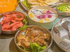 -围炉肉舍丹东海鲜烤肉·烤活鳗(步行街店)