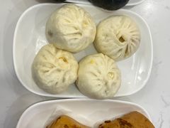 -李与白包子铺(桐梓林店)