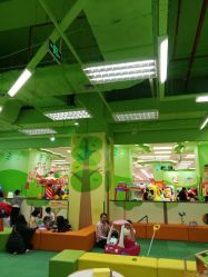-莫莉幻想儿童乐园(深圳东湖永旺店)