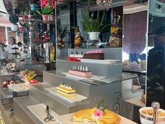 -荣誉国际酒店-云顶旋转餐厅