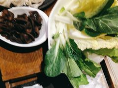 -快乐小羊·内蒙牛羊肉火锅(流花中心店)