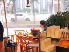-么肆烤肉(汉街形象店)
