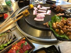-彝人部落火盆烧烤(原内环足球场店)