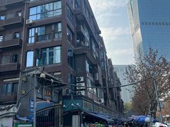 -青石桥花鸟鱼虫市场(叠翠城店)