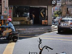 -BE NORMAL CAFE(霞溪路店)