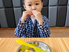 -MuaKids Garden