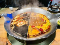 台式麻辣锅-湊湊火锅·茶憩(杭州湖滨银泰in77店)