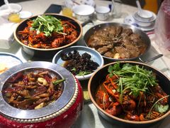 -鲁小三·大骨自助(金山总店)