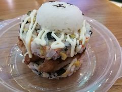 -美食小镇·观赏珍稀鸟类·长隆熊猫酒店