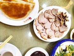 -李连贵熏肉大饼(沈阳站店)