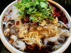 -碧中海汤泉汗蒸酒店