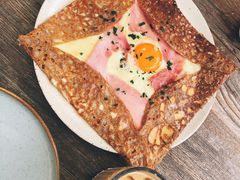 鸡蛋蘑菇熏肉荞麦可丽饼-RAC BAR(安福路店)