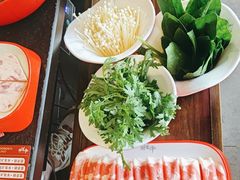 -醉董牛川派鲜肉自选火锅(烟台店)