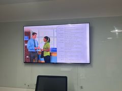 -新东方成人英语学习考试·口语·商务(延安路校区)