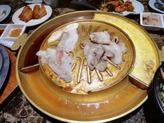 -猪啊牛呀羊啊铜盘烤肉(正大广场店)