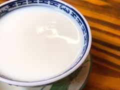 -金榜乳众不同欣记牛乳店·甜牛乳三皮奶