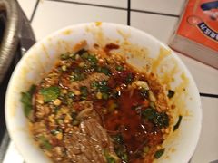 -热火朝天鲜切牛肉火锅(南强街巷店)