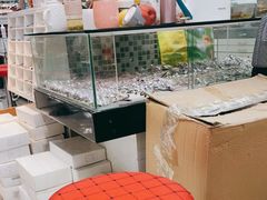 -三叶眼镜城批发市场(上海火车站店)