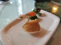 天鹅酥-申粤轩酒楼·三十年粤菜经典(丁香花园店)