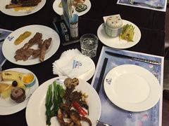 -小天鹅戴斯酒店鲸鲨百汇创作料理