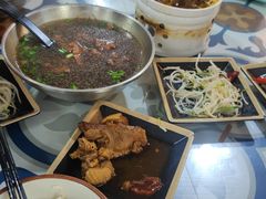 -阿灶卤煮老店·姜母鸭(五店市总店)