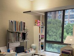 -moll学习桌椅(上海久光百货店)