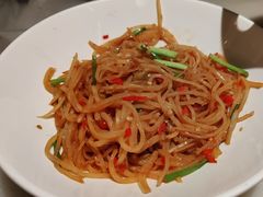 -佬麻雀·剁椒鱼头(京基KK One店)