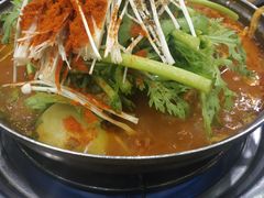 -喇喇排骨火锅·传统韩式脊骨汤(望京西园总店)