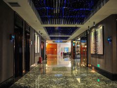 走廊-皇马纯KTV(景田店)
