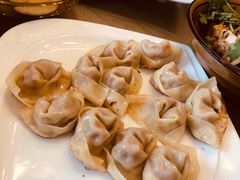 -天桥饭店·特色海鲜(金山嘴渔村店)