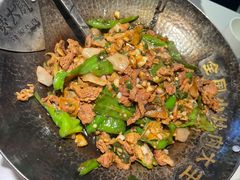 -费大厨辣椒炒肉(高铁吾悦广场店)