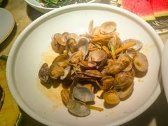 -梁家大院•农家菜(昆山会展中心店)