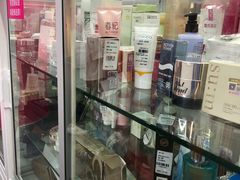 -唯品仓(东山锦轩·现代城店)