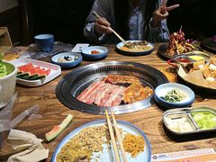 -明洞阿姨·韩式酱蟹烤肉·创意料理(三元桥店)