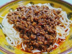 炸酱拌面-食惠里小笼包面馆(越秀店)