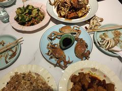 -嗨辣小聚·盘锦河蟹·海鲜烧烤龙虾(盘锦十年好店)