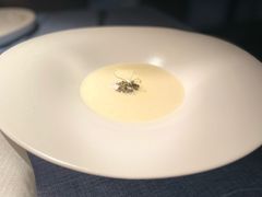 白芦笋-弦月窗LUNETTE BY AMANDA(复兴路店)