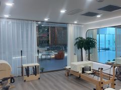 -英派斯健身旗舰店(海信国际中心馆)