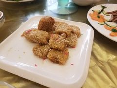 -宏达饭庄